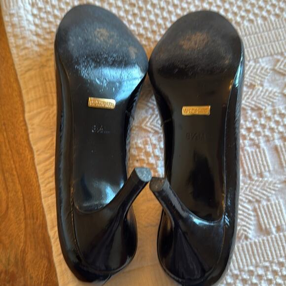 Lilly Pulitzer patent leather Black Peep-Toe 3” Heels size 8.5 - Picture 5 of 5